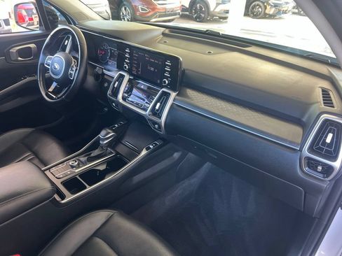 Used 2021 Kia Sorento S w/ Panoramic Sunroof Package AWD/4WD image 22