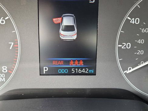 Used 2024 Toyota Corolla LE FWD image 28