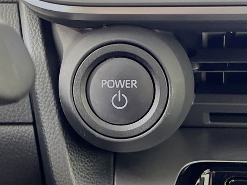 Used 2025 Toyota Prius LE image 23