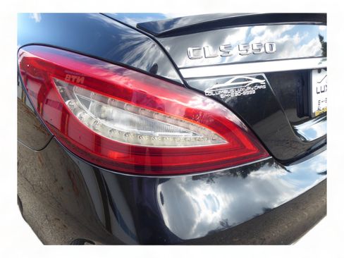 Used 2016 Mercedes-Benz CLS 550 4MATIC image 23