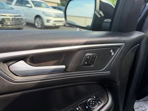 Used 2023 Ford Edge ST w/ Equipment Group 401A AWD/4WD image 24