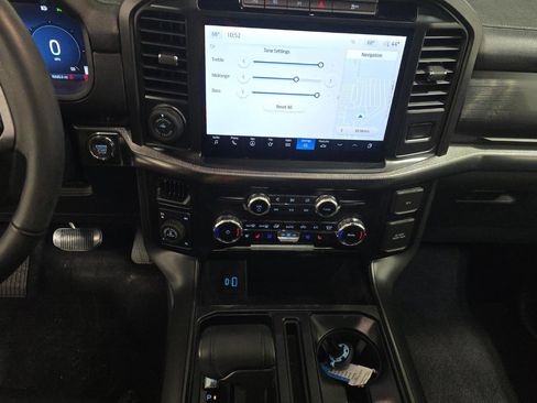 Used 2024 Ford F150 Lariat image 14