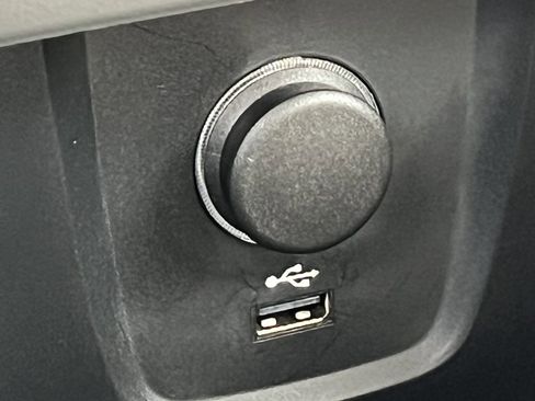 Used 2019 BMW X1 xDrive28i w/ Convenience Package image 26