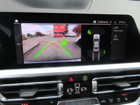 Used 2021 BMW 330i Sedan w/ Premium Package image 66