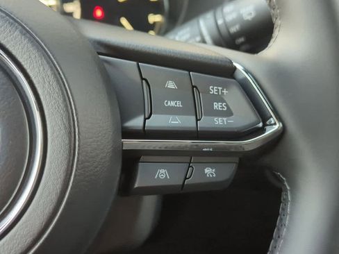 Used 2025 MAZDA CX-5 Signature image 24