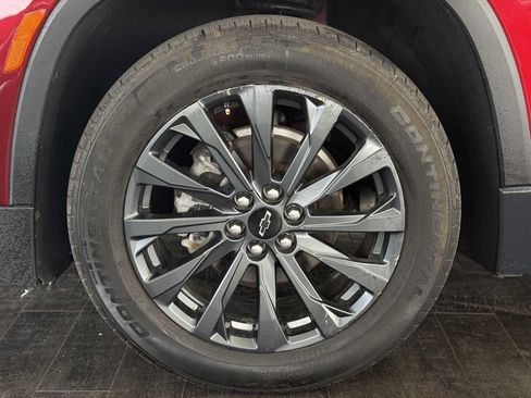 Used 2023 Chevrolet Traverse RS AWD/4WD image 15
