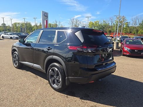 New 2026 Nissan Rogue SV w/ Cold Weather Package image 5