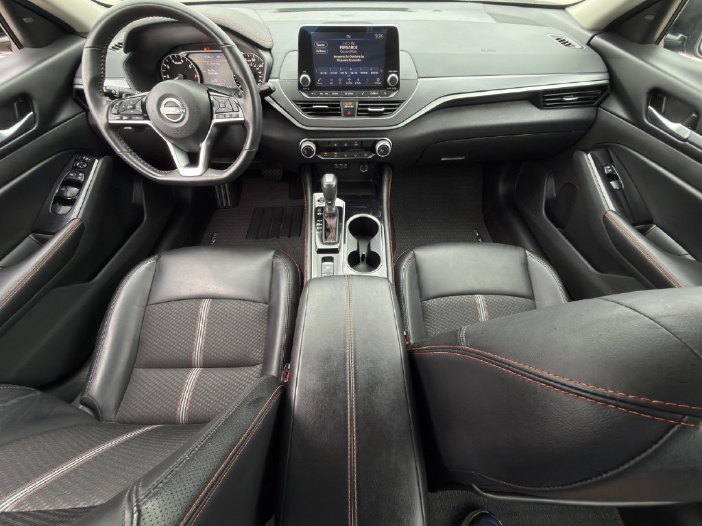 Used 2024 Nissan Altima 2.5 SR AWD/4WD image 9