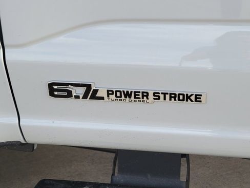 New 2026 Ford F250 XLT w/ XLT Premium Package image 12