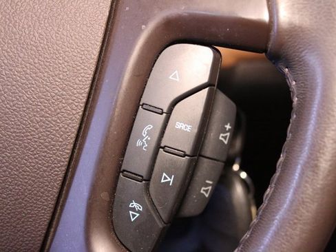 Used 2016 Buick Enclave Premium image 24