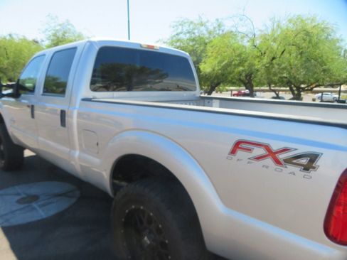 Used 2012 Ford F250 XLT w/ XLT Premium Pkg AWD/4WD image 7