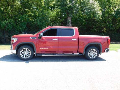 Used 2019 GMC Sierra 1500 SLT w/ SLT Premium Plus Package AWD/4WD image 2
