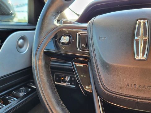 Used 2020 Lincoln Aviator Reserve w/ Equipment Group 202A image 22