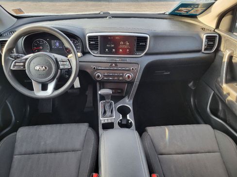 Used 2022 Kia Sportage LX AWD/4WD image 4