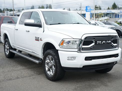 Used 2018 RAM 2500 Limited image 7