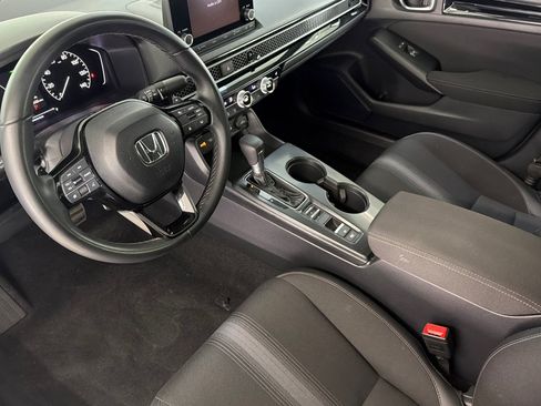 Used 2025 Honda Civic FWD Hybrid Sedan image 4
