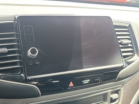 Used 2025 Honda Ridgeline Sport image 22