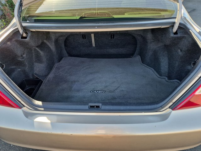 Used 2003 Toyota Camry LE FWD image 6