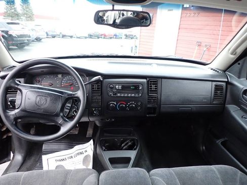 Used 2002 Dodge Dakota Sport image 10