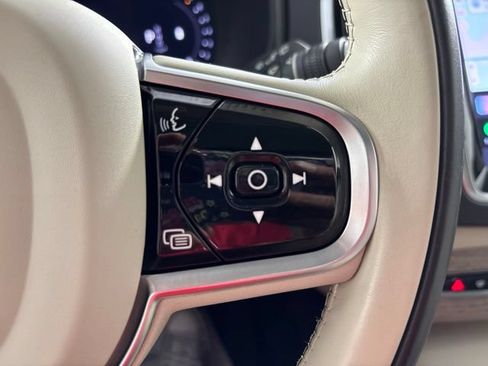 Used 2023 Volvo XC90 B6 Plus w/ Protection Package Premier AWD/4WD image 37
