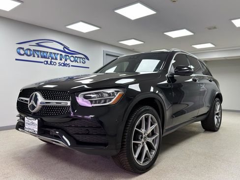 Used 2022 Mercedes-Benz GLC 300 4MATIC w/ AMG Line image 1