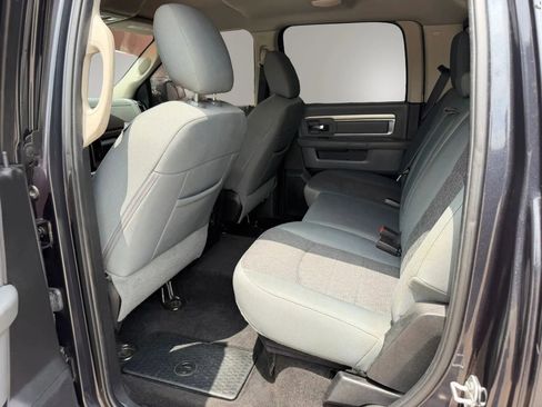 Used 2017 RAM 1500 Lone Star RWD image 9