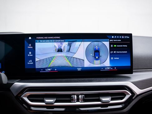 Certified 2024 BMW 440i xDrive Coupe w/ Premium Package AWD/4WD image 23
