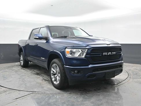 Used 2022 RAM 1500 Laramie AWD/4WD image 7