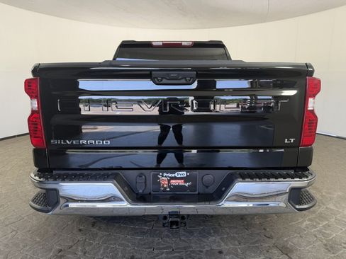 Used 2024 Chevrolet Silverado 1500 LT AWD/4WD image 7