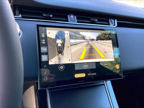 Used 2026 Land Rover Range Rover Evoque Dynamic SE image 28