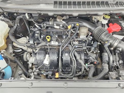 Used 2022 Ford Edge Titanium image 8