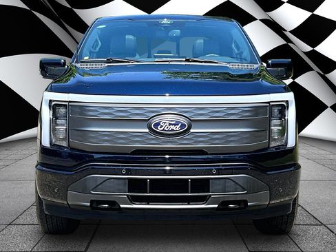 Certified 2025 Ford F150 Lightning Lariat AWD/4WD image 3