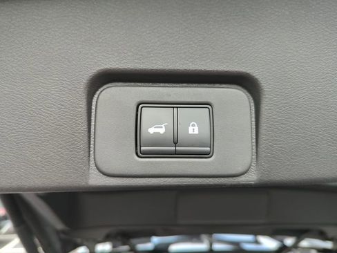 Certified 2025 Nissan Rogue SV w/ Rock Creek Premium Package AWD/4WD image 18