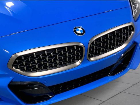 Used 2020 BMW Z4 M40i w/ Premium Package RWD image 32