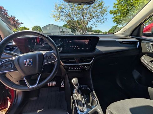 Used 2024 Buick Encore GX Avenir w/ Avenir Technology Package AWD/4WD image 17