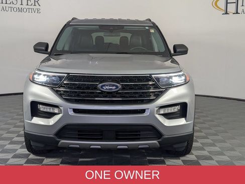 Used 2023 Ford Explorer XLT w/ Equipment Group 202A AWD/4WD image 3
