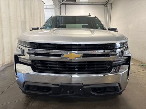 Used 2020 Chevrolet Silverado 1500 LT w/ All-Star Edition AWD/4WD image 2