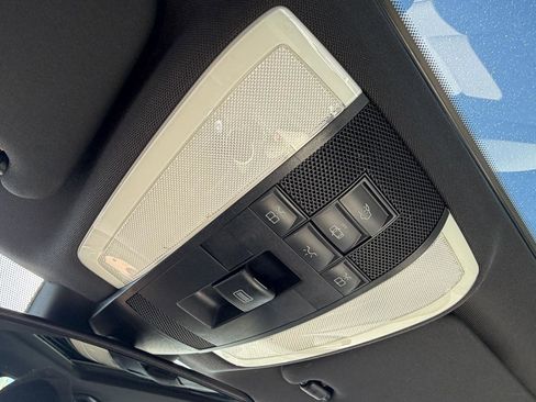 Used 2010 Mercedes-Benz C 300 4MATIC Sedan image 15