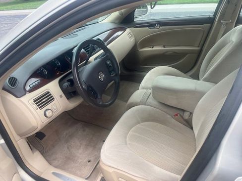 Used 2008 Buick Lucerne CX w/ Driver Confidence Package FWD image 5