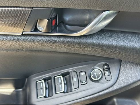 Used 2022 Honda Accord Sport image 27