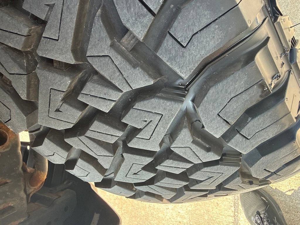 Used 2018 Jeep Wrangler Sport AWD/4WD image 31
