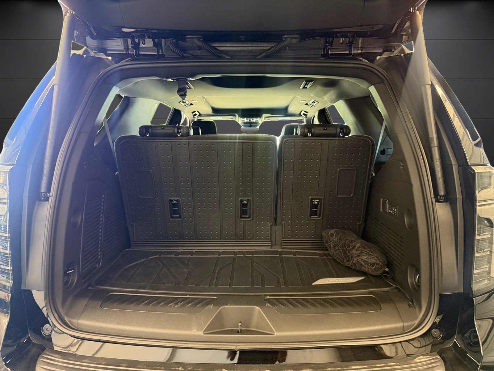 New 2027 Chevrolet Tahoe LT w/ Adventure Package 1 - Basket AWD/4WD image 9