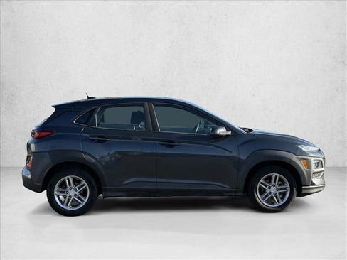 Used 2019 Hyundai Kona SE image 4