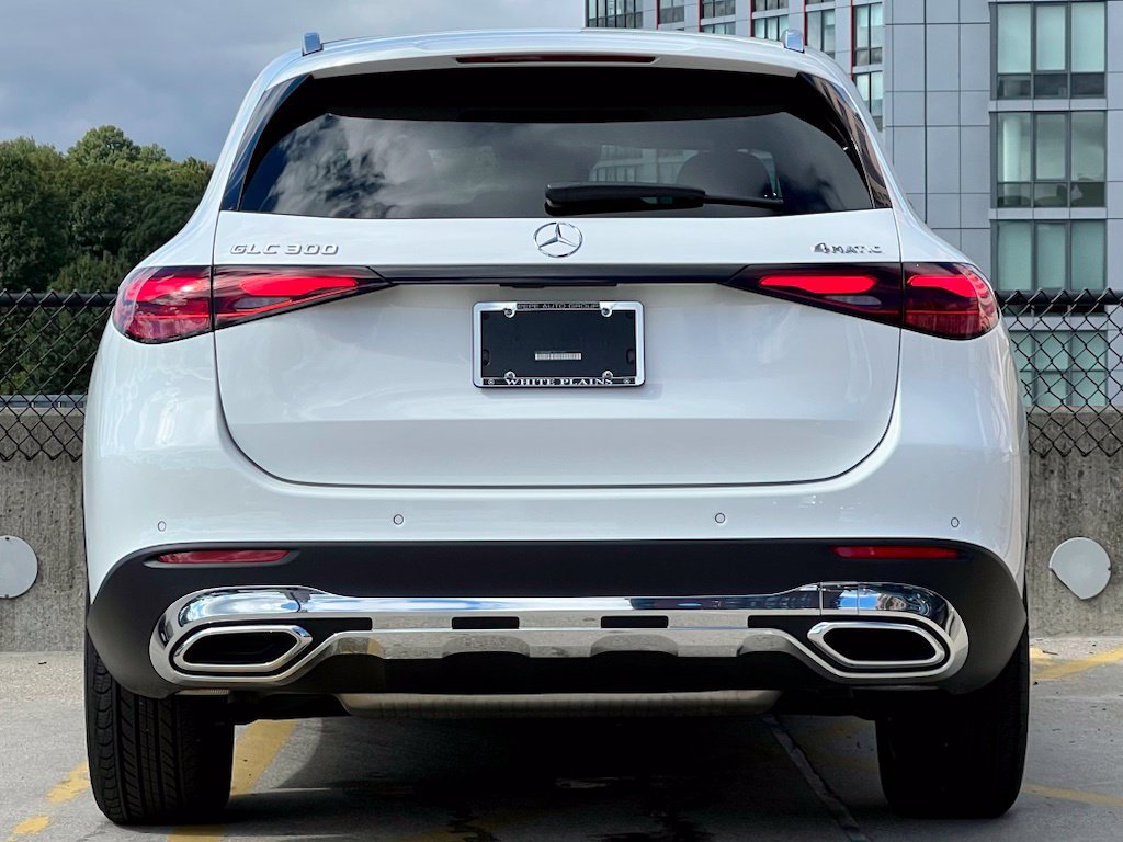 Certified 2026 Mercedes-Benz GLC 300 4MATIC image 5
