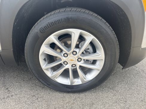 Certified 2025 Chevrolet TrailBlazer LS w/ LS Convenience Package image 12