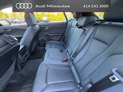 Used 2020 Audi Q8 Premium Plus w/ Premium Plus Package AWD/4WD image 13