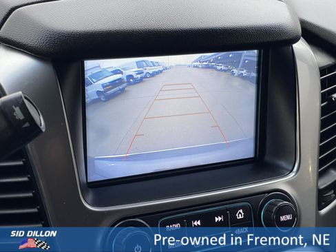 Used 2020 Chevrolet Suburban Premier image 12