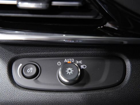 New 2026 Buick Envista Preferred FWD image 27