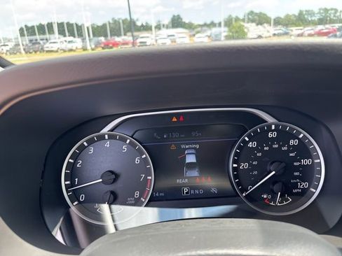 New 2025 Nissan Frontier SV w/ SV Convenience Package image 14