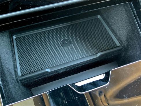 New 2025 Land Rover Range Rover Sport SE image 20